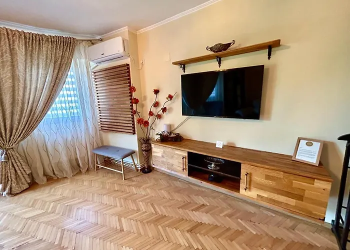 Apartment Palace Of Parliament Bucharest