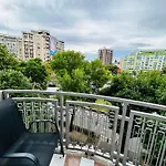 Apartman Palace Of Parliament