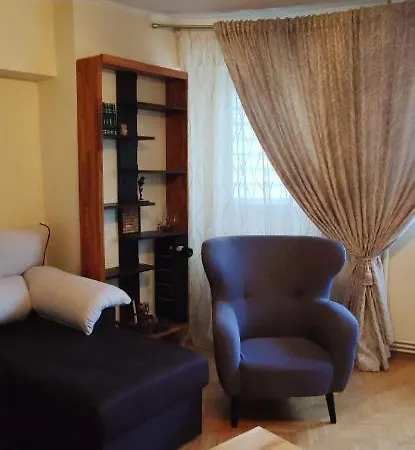 Palace Of Parliament Apartment