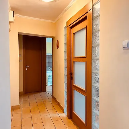 Daire Palace Of Parliament