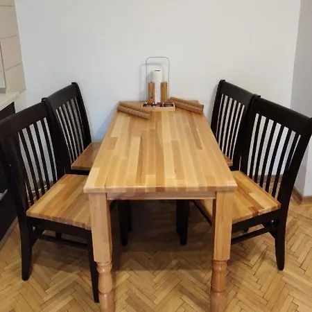 Palace Of Parliament Apartment